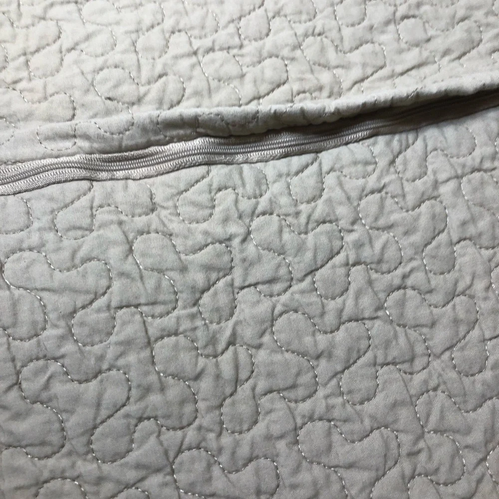 IKEA Alina Square Sham 26x26, EUC, Tan, Quilted, pet/smoke free home